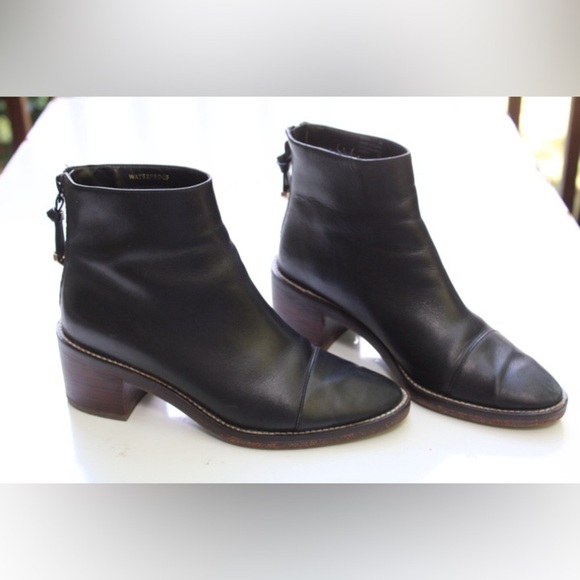 Cole Haan ankle boots - Picture 1 of 12